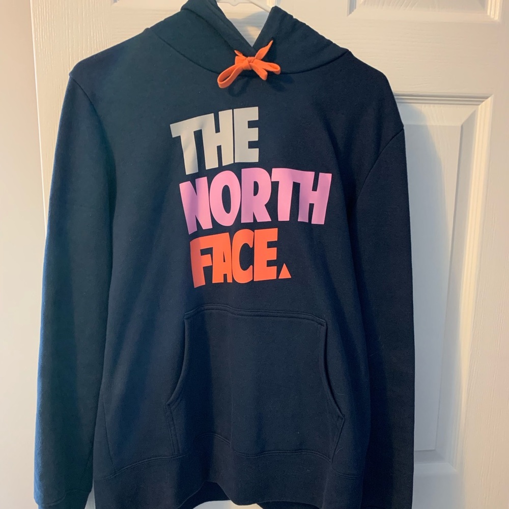 The North Face women’s sweatshirt